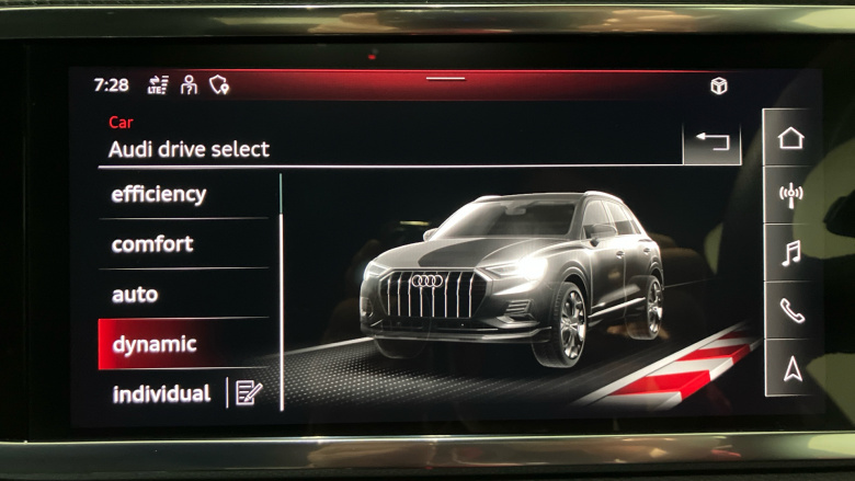 Audi Q3 35 TFSI Black Edition 5dr Petrol Estate